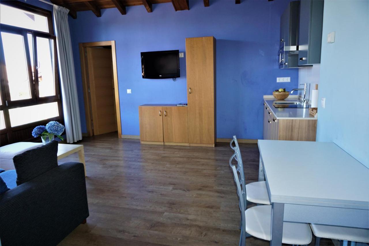 Apartamentos La Playina Llanes Exterior photo